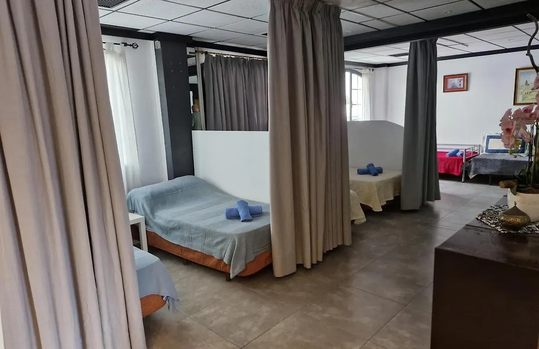Chill 12 Hostal Playa Blanca (Lanzarote)
